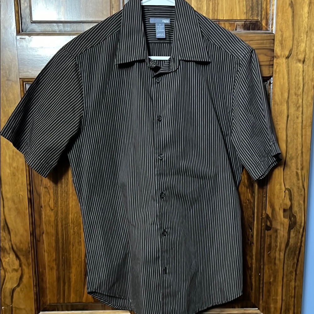 Men's H&M Black Striped Shirt